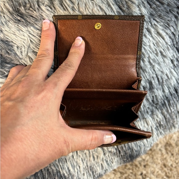 LV Mono Compact Wallet - Picture 3 of 3